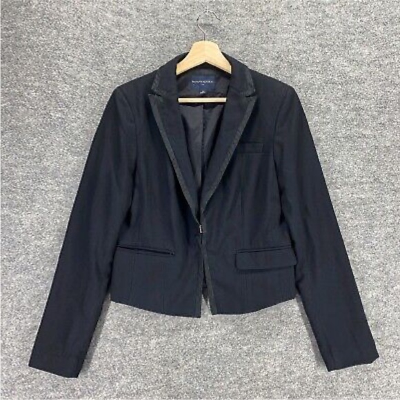Banana Republic Jackets & Blazers - Banana Republic blazer